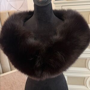 SAGA FOX FUR THICK PELTS
